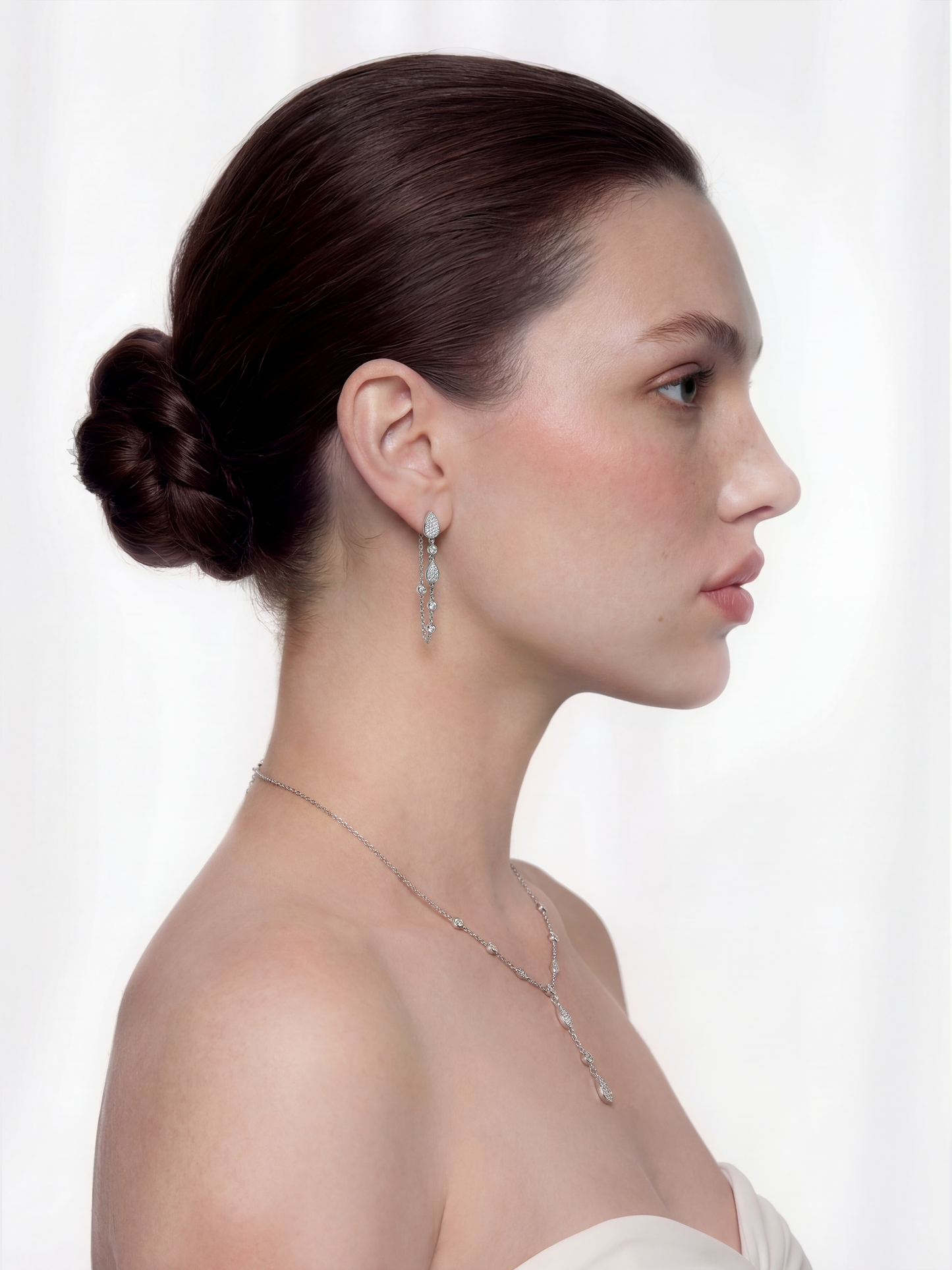 Amélie Crystal Drop Chain Earrings