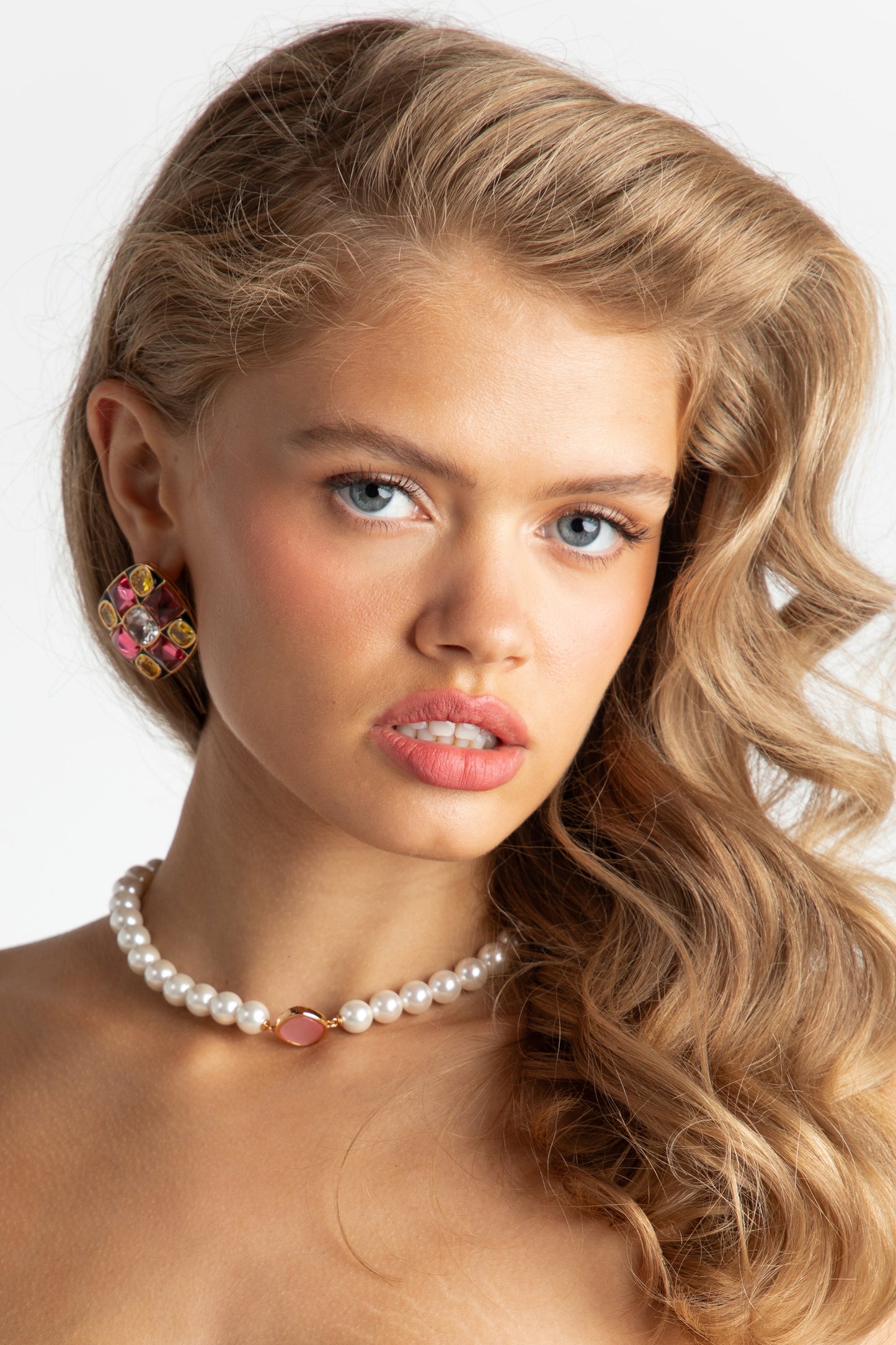 Cassandra Earrings (Pink) (Final Sale)