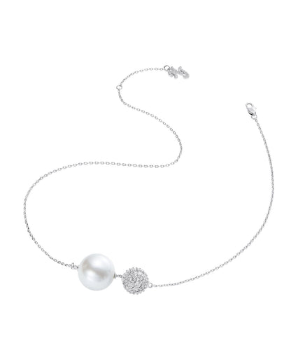 Elegance in Pearl