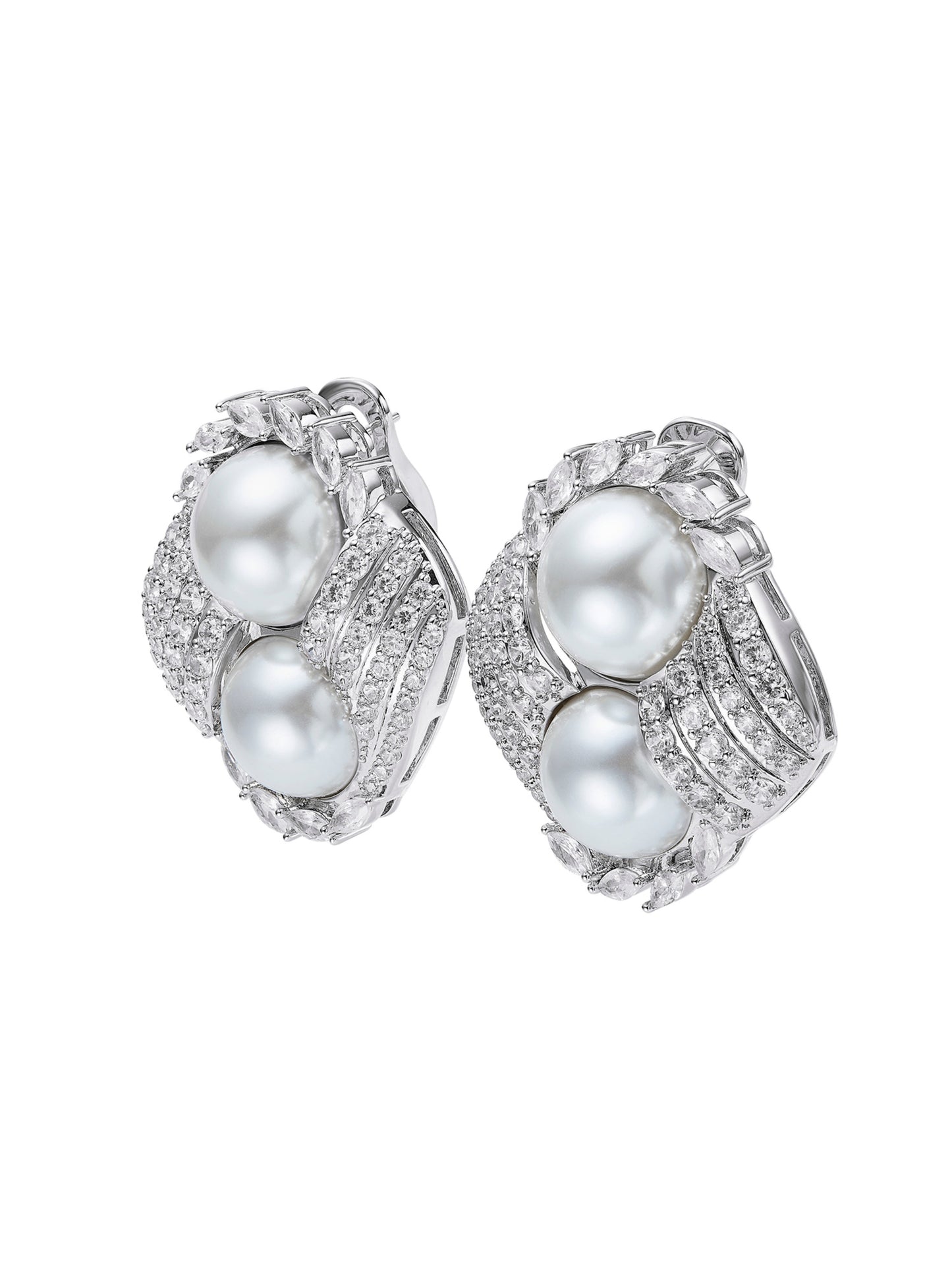 Amoura Pearl White Earrings