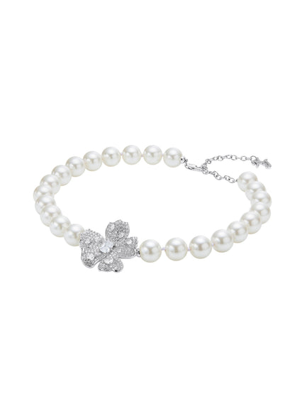 Bellina Floral Pearl Necklace