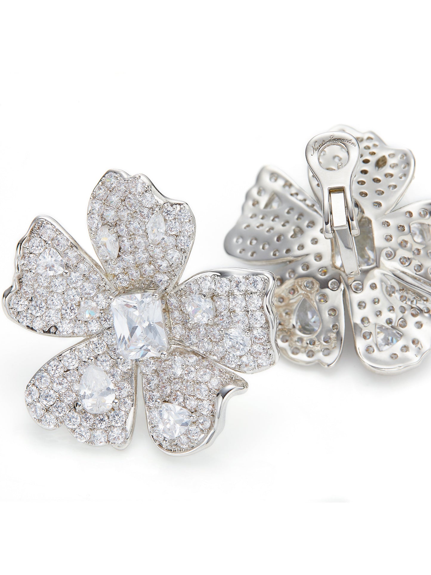 Flora Crystal White Earrings