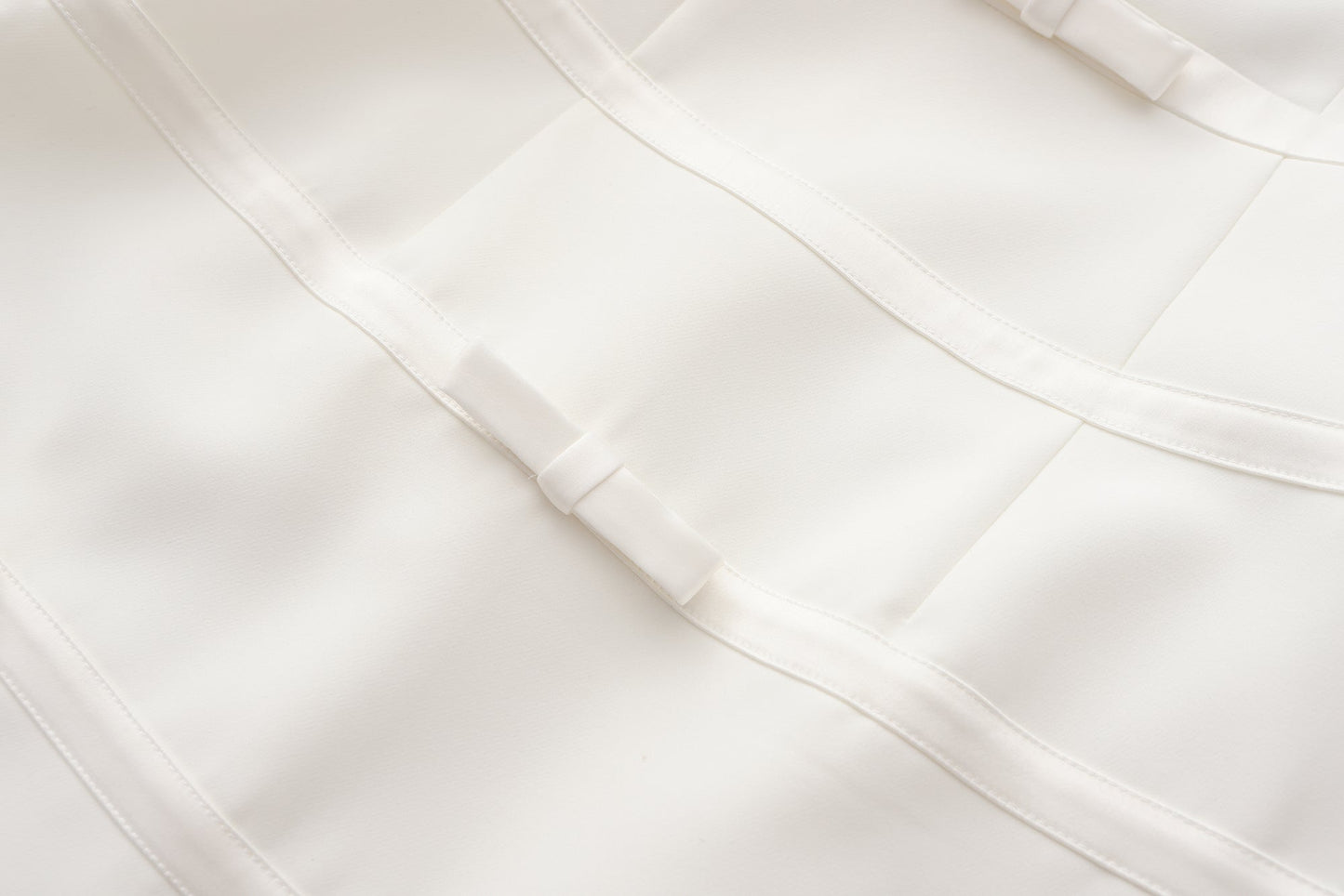 Lucie Bow Dress (White) (Final Sale)