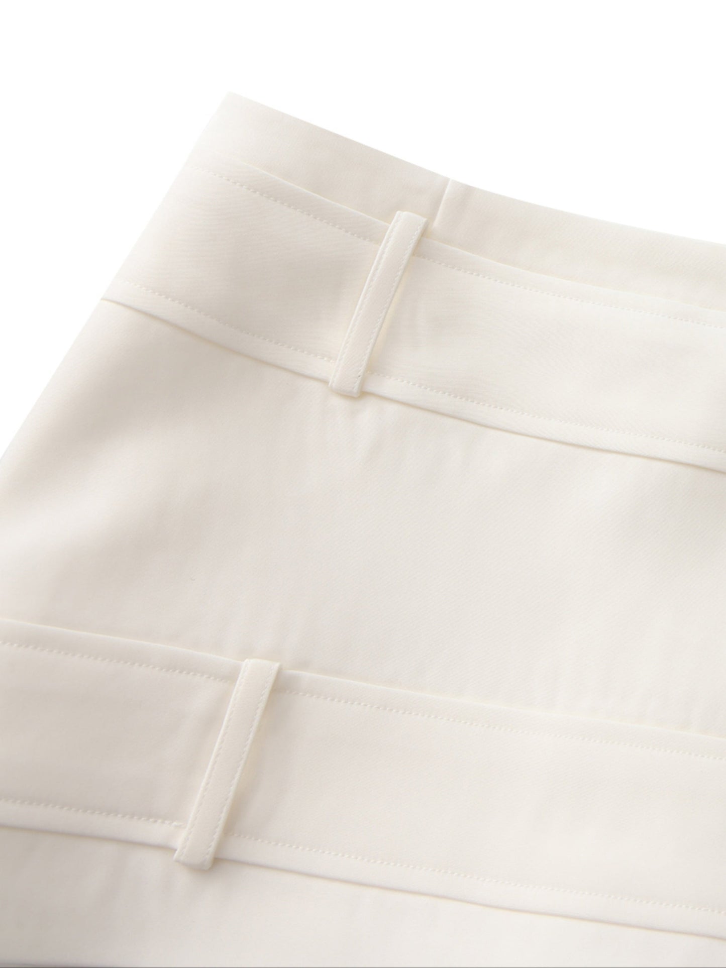 Lou Belted White Skort