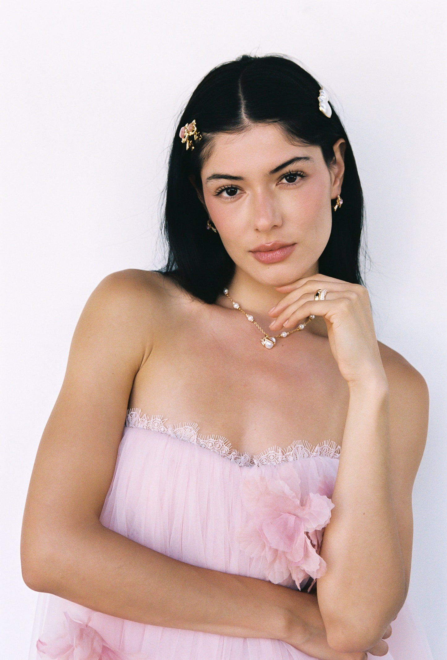 Amor Necklace