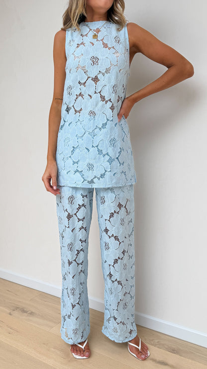 Makaylie Pants - Blue Flower