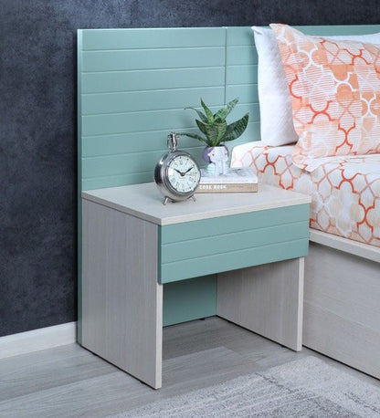 Flupo Bed Side Table